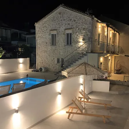 Casă la țară Mangata With Private Pool